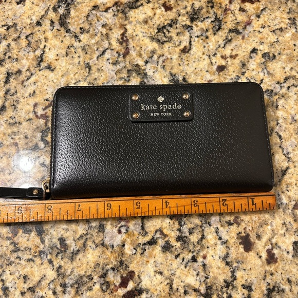 Kate Spade Black Pebbled Leather Wristlet - Picture 5 of 5